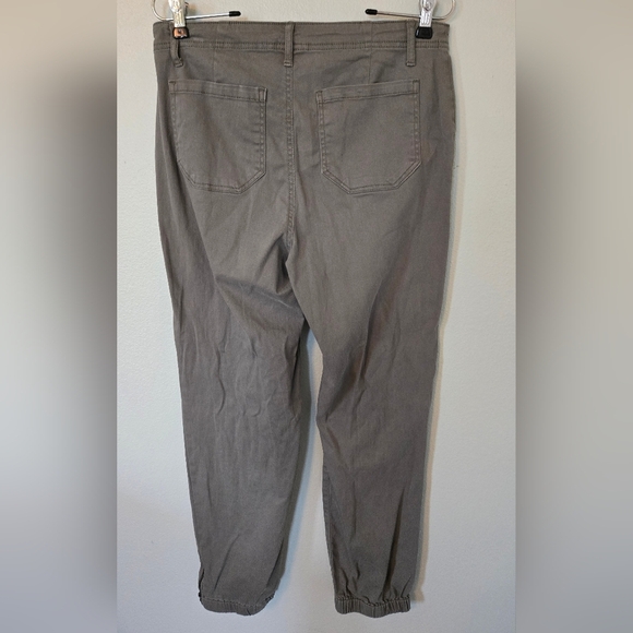 Matilda Jane Olive Green Chino joggers size 6 - Picture 2 of 4